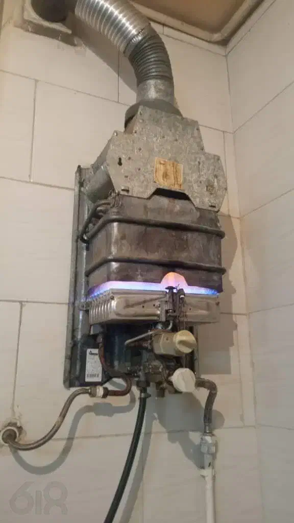 تعمیرات و نصب آبگرمکن و بخاری|خدمات پیشه و مهارت|کهنوج, |دیوار