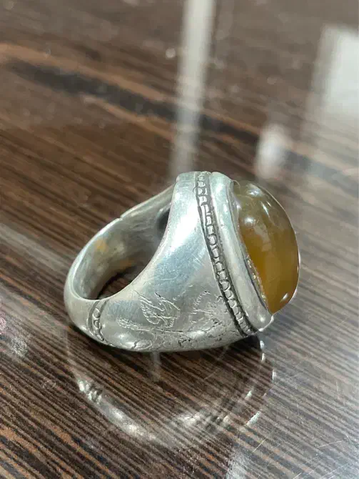 انگشتر عقیق جزع|بدلیجات|بندر دیر, |دیوار