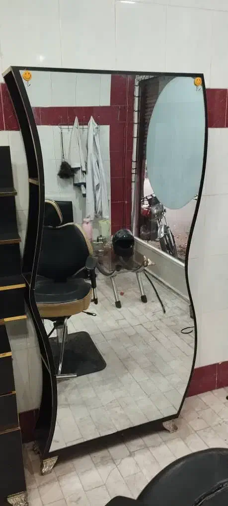 آیینه آرایشگری|آرایشگاه و سالنهای زیبایی|ری, تصفیه خانه|دیوار