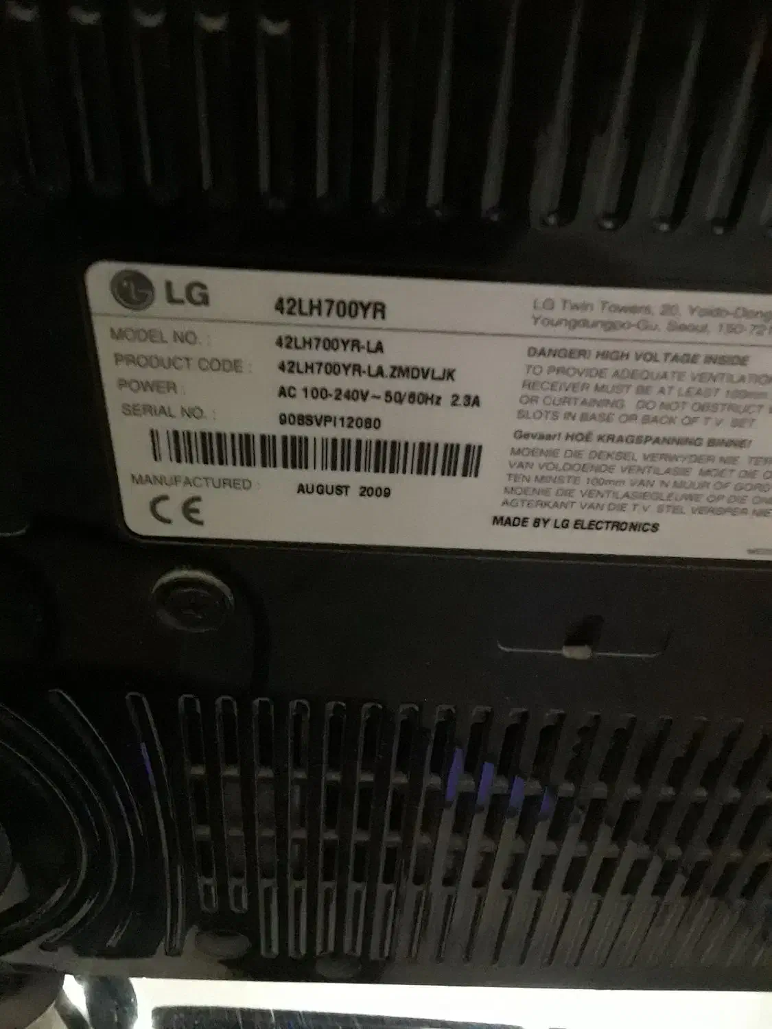 تلویزیون۴۲ اینچ  ال جی ال سی دی|تلویزیون و پروژکتور|تهران, زرکش|دیوار