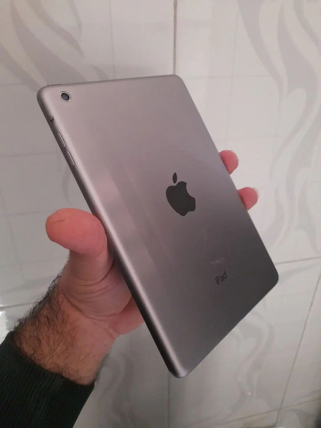 آی پد مینی  A1432در حد آک  وای فای|تبلت|مشهد, انقلاب|دیوار