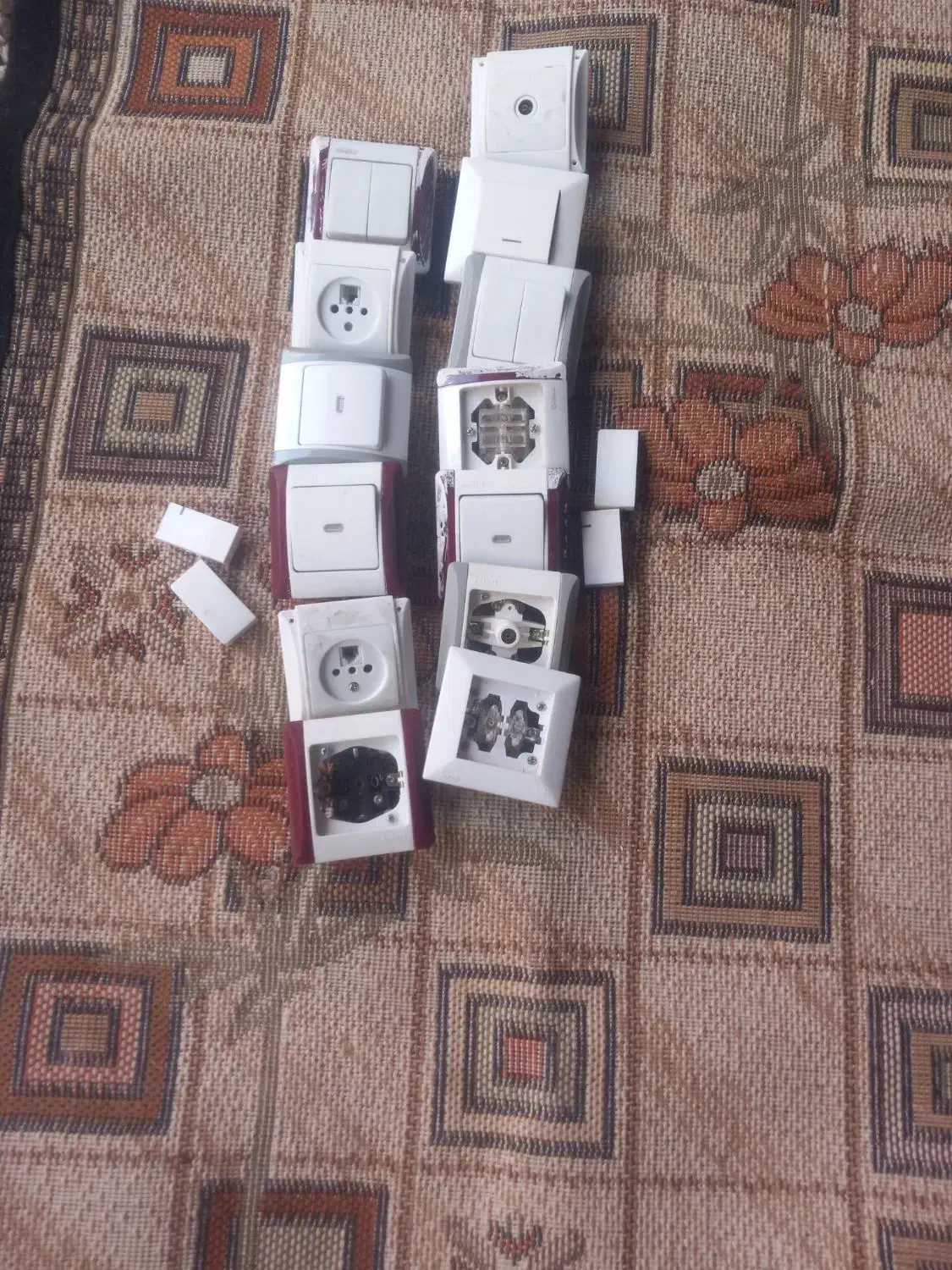 کلید پریز ومهتابی|لامپ و چراغ|بجنورد, |دیوار