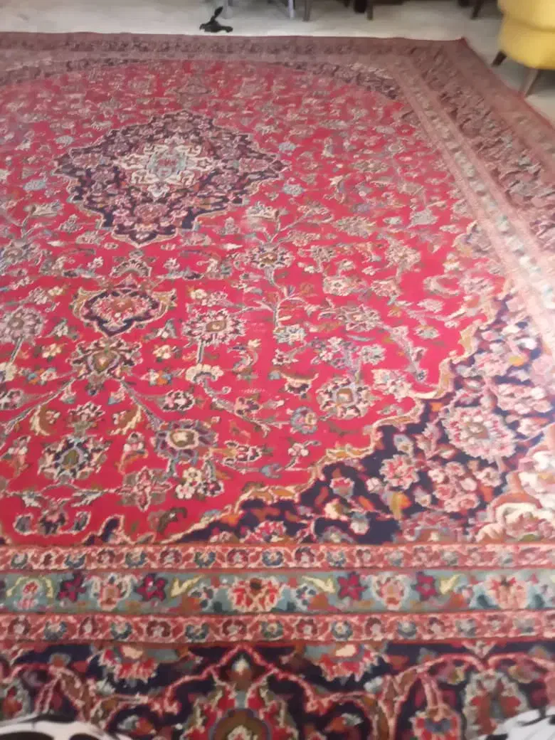 ۲ تخته فرش دستباف به متراژ ۹ و ۱۲ رنگ لاکی|فرش|فردیس, قریشی|دیوار