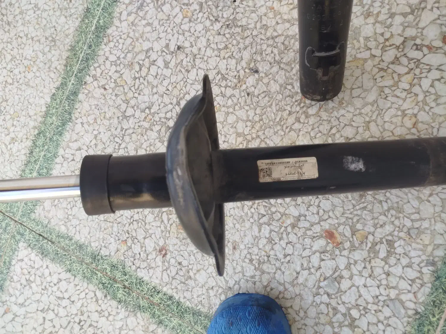 کمک فنر جلو روغنی و گازی پژو|قطعات یدکی و لوازم جانبی|خرمآباد, |دیوار