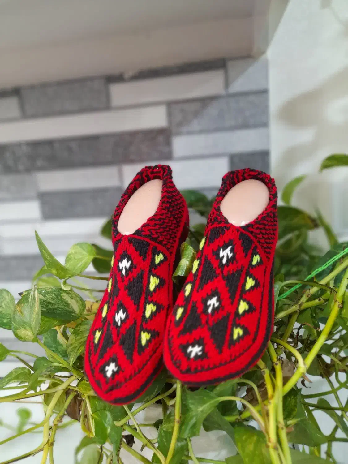 دستگیره و گیوه سنتی|صنایع دستی و سایر لوازم تزئینی|امامزاده عبدالله, |دیوار