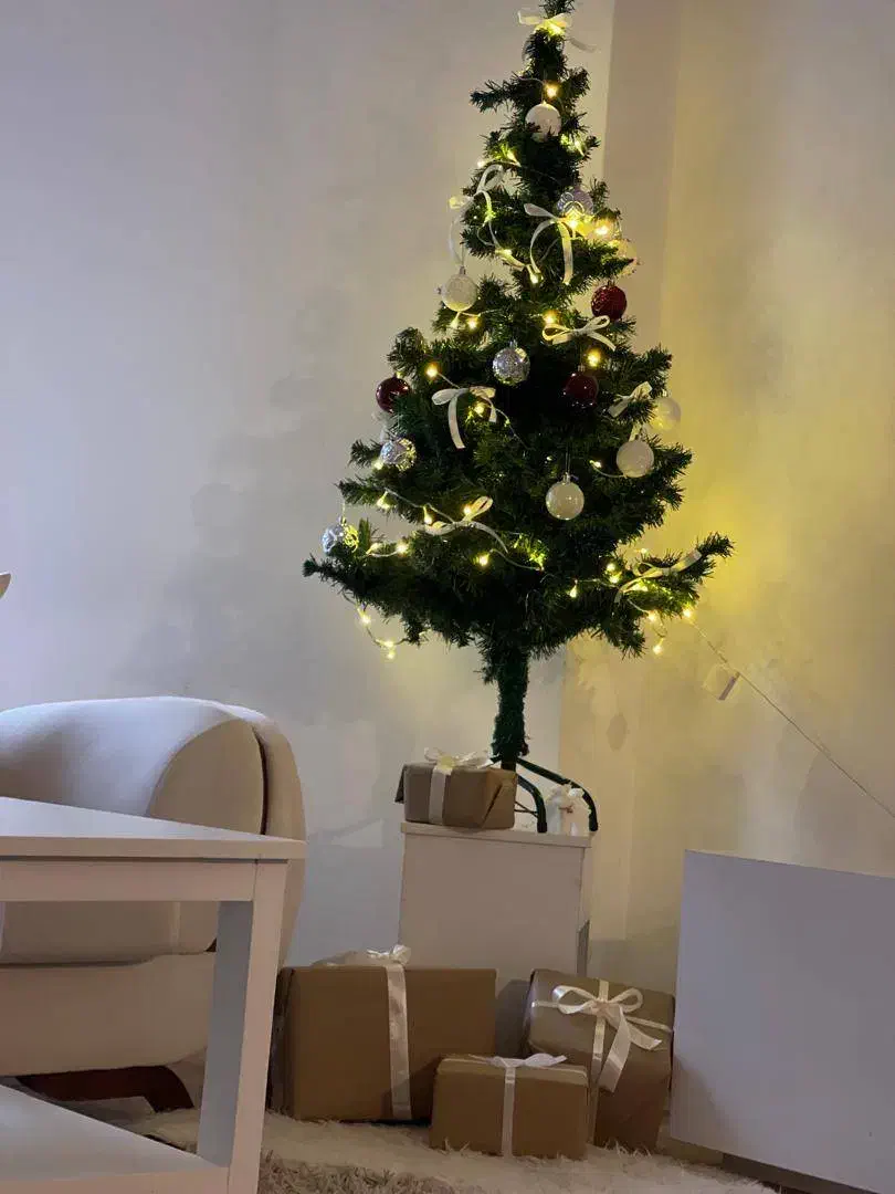 درخت کریسمس|کلکسیون و سرگرمی|چالوس, |دیوار