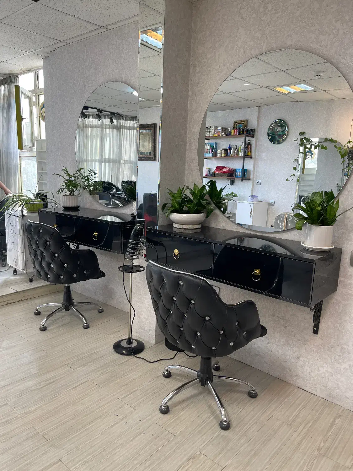 استخدام پرسنل فول مشتری|استخدام درمانی، زیبایی، بهداشتی|تهران, وحیدیه|دیوار