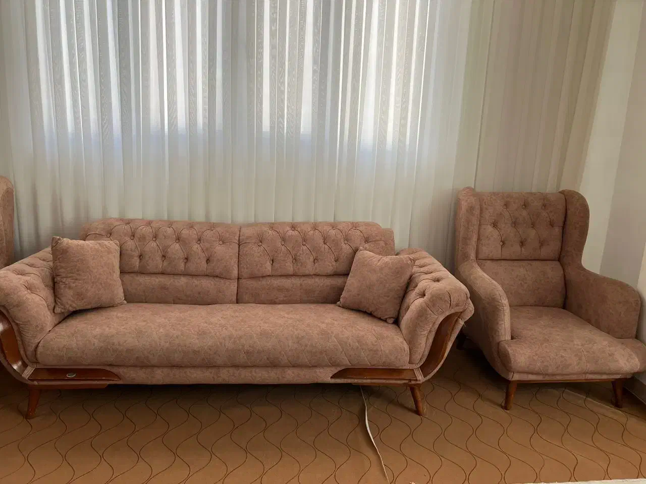 مبل و میز عسلی|مبلمان خانگی و میز عسلی|میانه, |دیوار