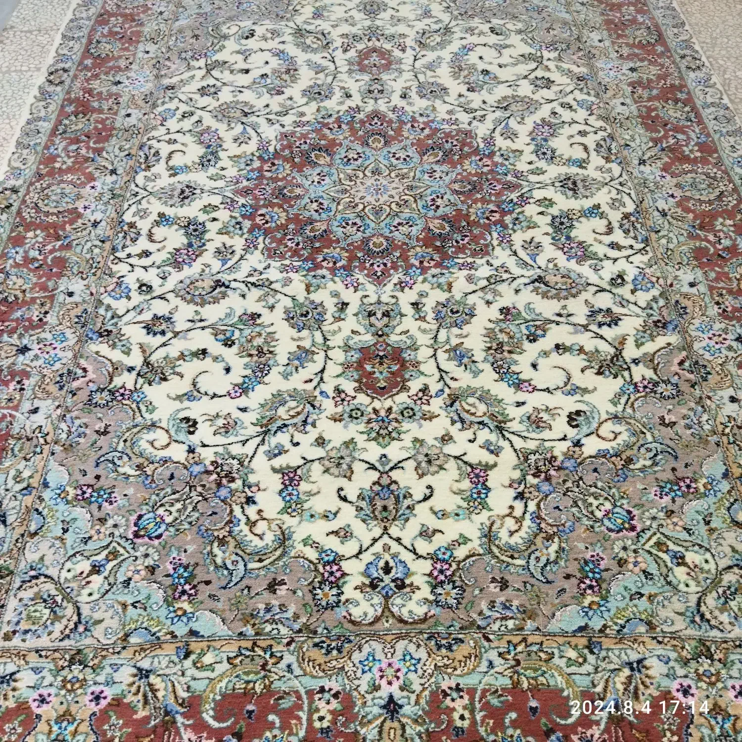 قالی دستباف|فرش|کاشان, حسن آباد|دیوار