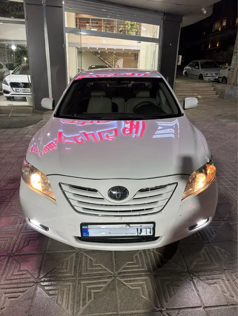 تویوتا کمری ۲۰۰۸ بی رنگ سفید|خودرو سواری و وانت|کرج, کوی مدرس|دیوار