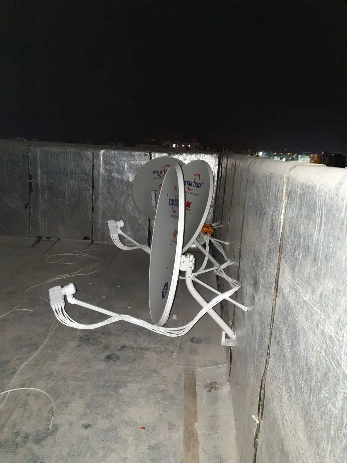 نصب آنتن و تعمیر دستگاه|خدمات پیشه و مهارت|بوشهر, |دیوار