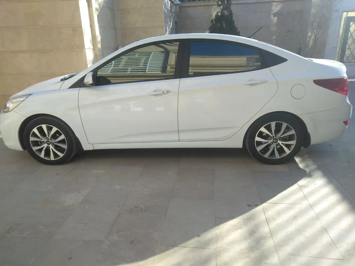 هیوندای اکسنت وارداتی موتور بلو|خودرو سواری و وانت|زاهدان, |دیوار