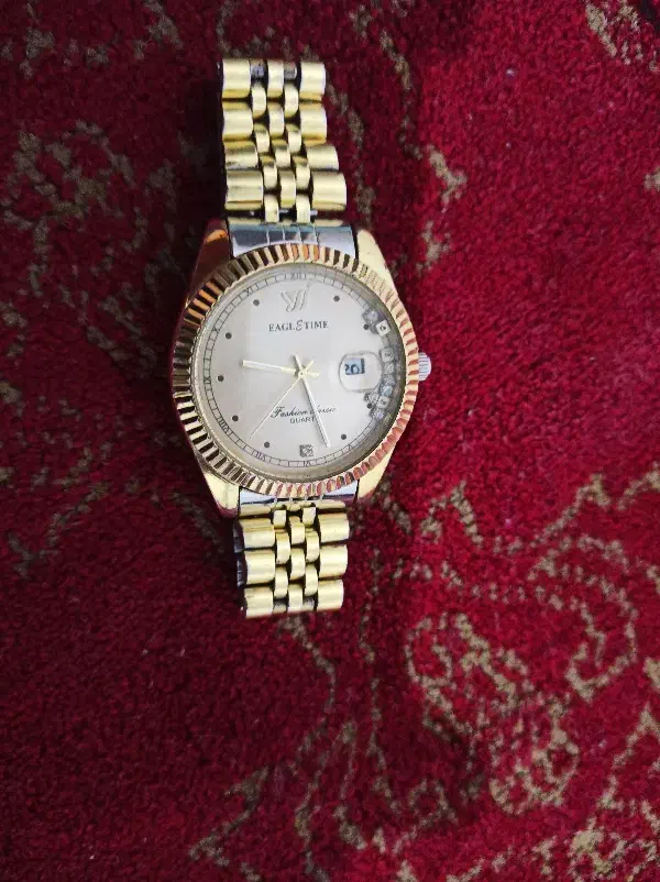 ساعت مچی|ساعت|مشهد, مشهدقلی|دیوار