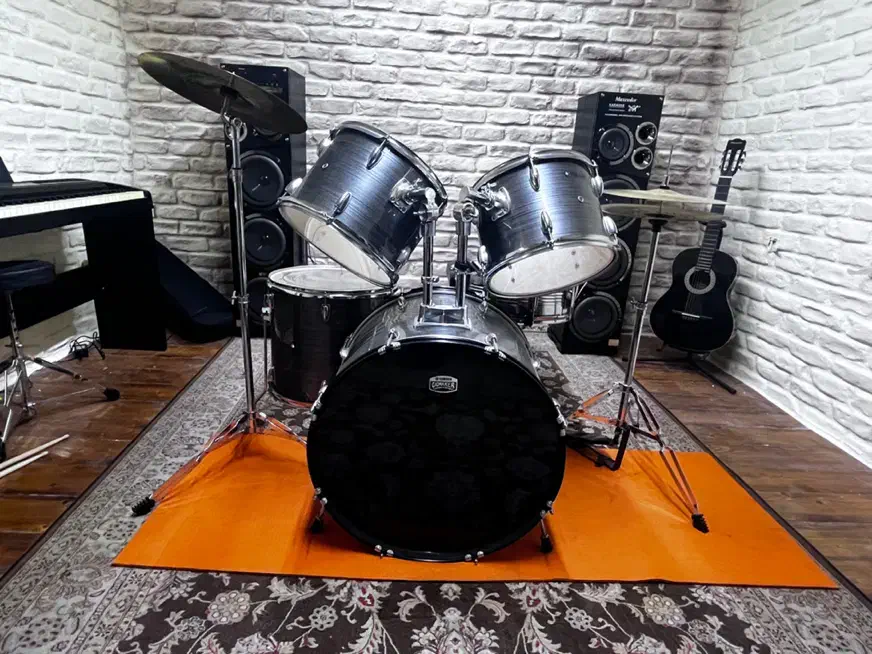 ست درام یاماها آکوستیک سال|درام و پرکاشن|رشت, بازار|دیوار