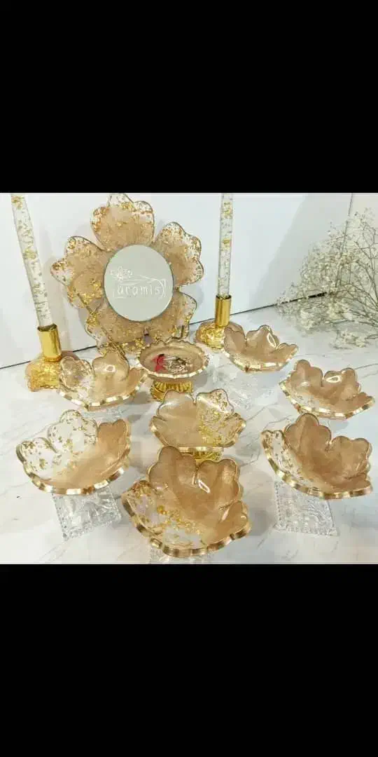 استخدام فروشنده خانم|استخدام بازاریابی و فروش|شیراز, زند|دیوار