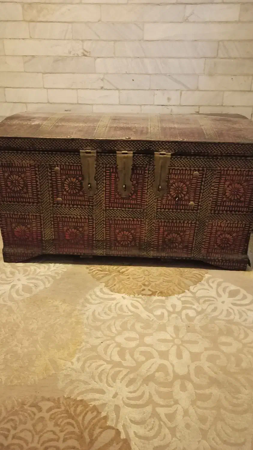 صندوق بزرگ|کلکسیون اشیاء عتیقه|مشهد, کوثر|دیوار