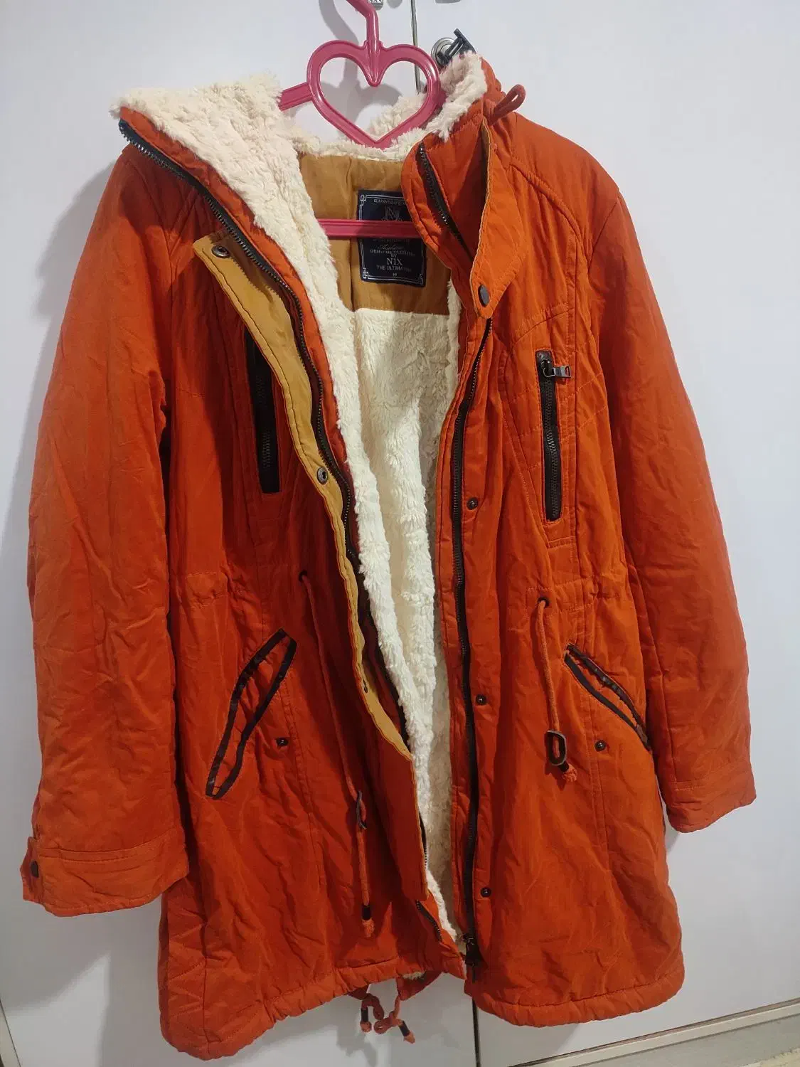 کاپشن و لباس|لباس|اهواز, کمپلو جنوبی|دیوار