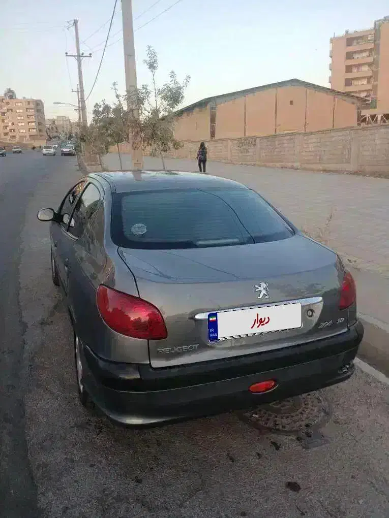 پژو ۲۰۶ اس دی وی۸مدل۱۳۹۷|خودرو سواری و وانت|صدرا-فارس, فاز ۲|دیوار