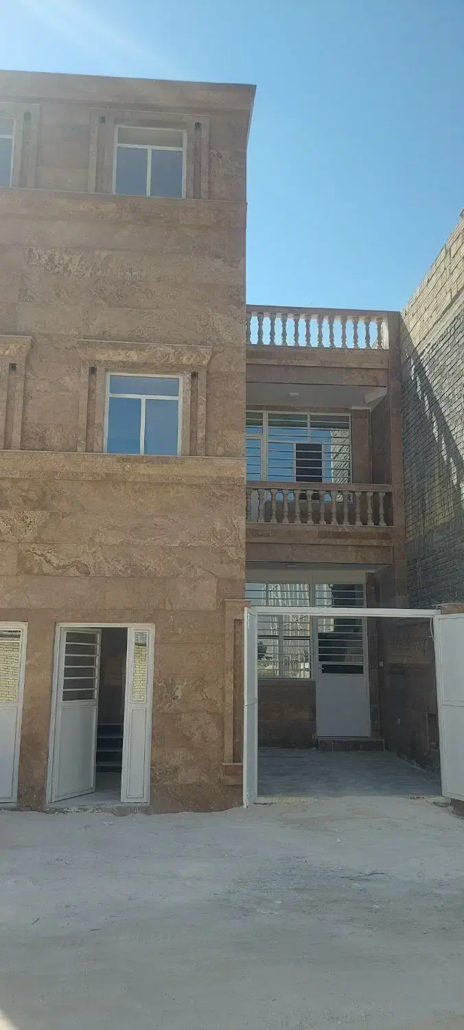 خانه گردخون صدمتری با سند پایانکار|فروش خانه و ویلا|شیراز, کفترک|دیوار