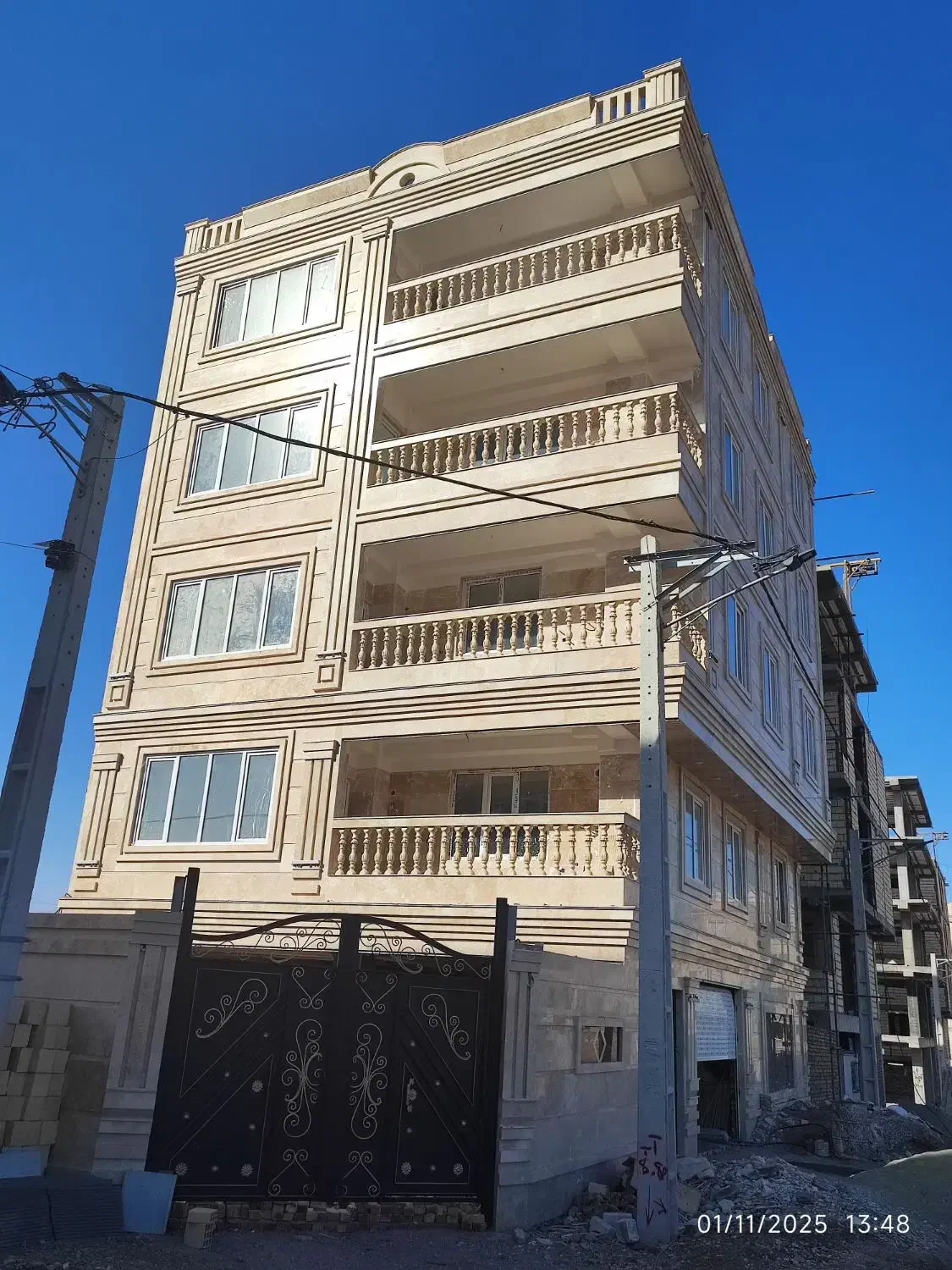 یک واحد آپارتمان طبقه چهارم|فروش آپارتمان|اشتهارد, |دیوار