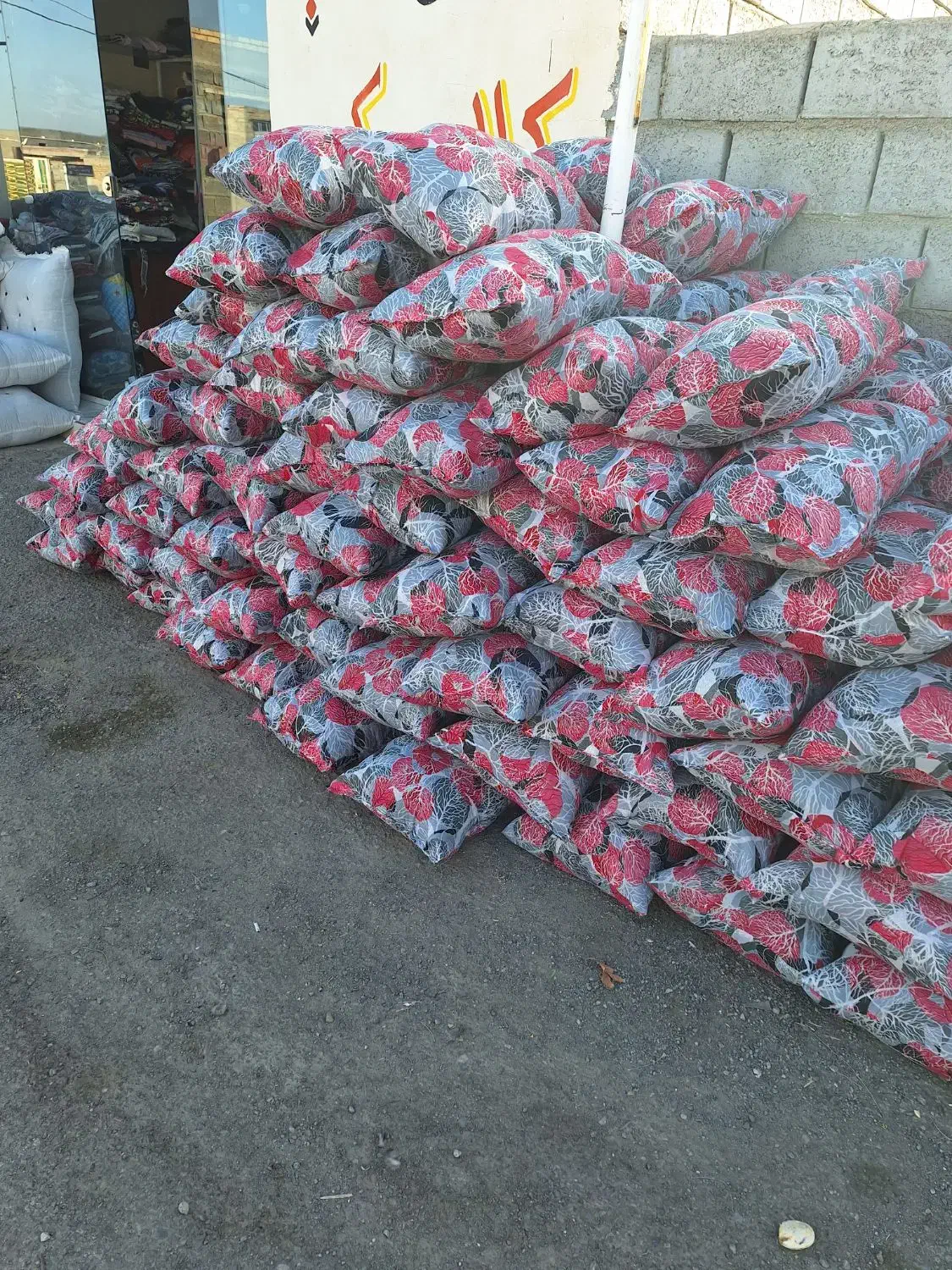 کالای خواب|رختخواب، بالش، پتو|منوجان, |دیوار