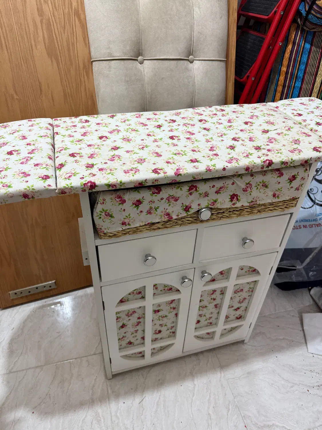 میز اتو|اتو و لوازم اتو|اراک, |دیوار