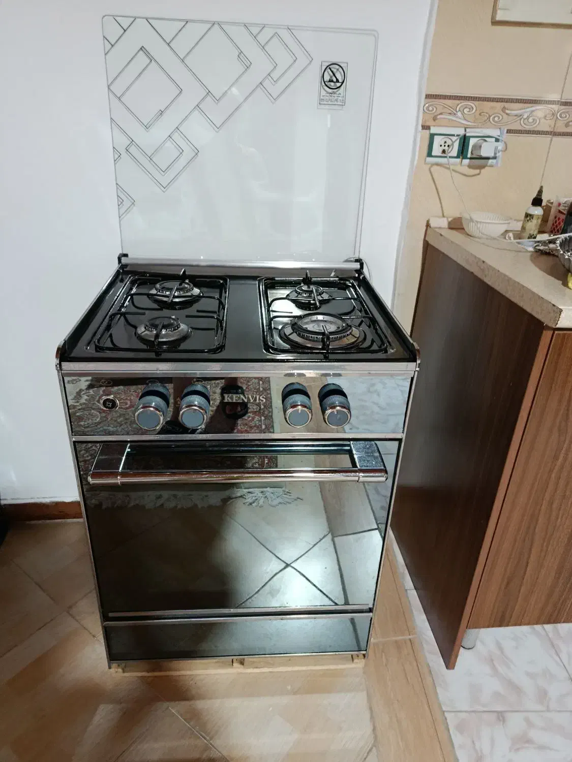 گاز ۴ شعله طرح فر|اجاق گاز و لوازم برقی پخت‌وپز|نوشهر, |دیوار