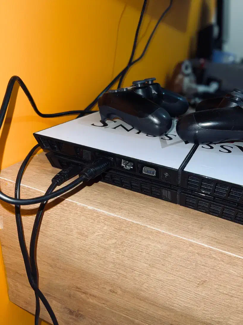 PS4 فت ۵۰۰ گیگ دو دسته|کنسول، بازی ویدئویی و آنلاین|خشکبیجار, |دیوار