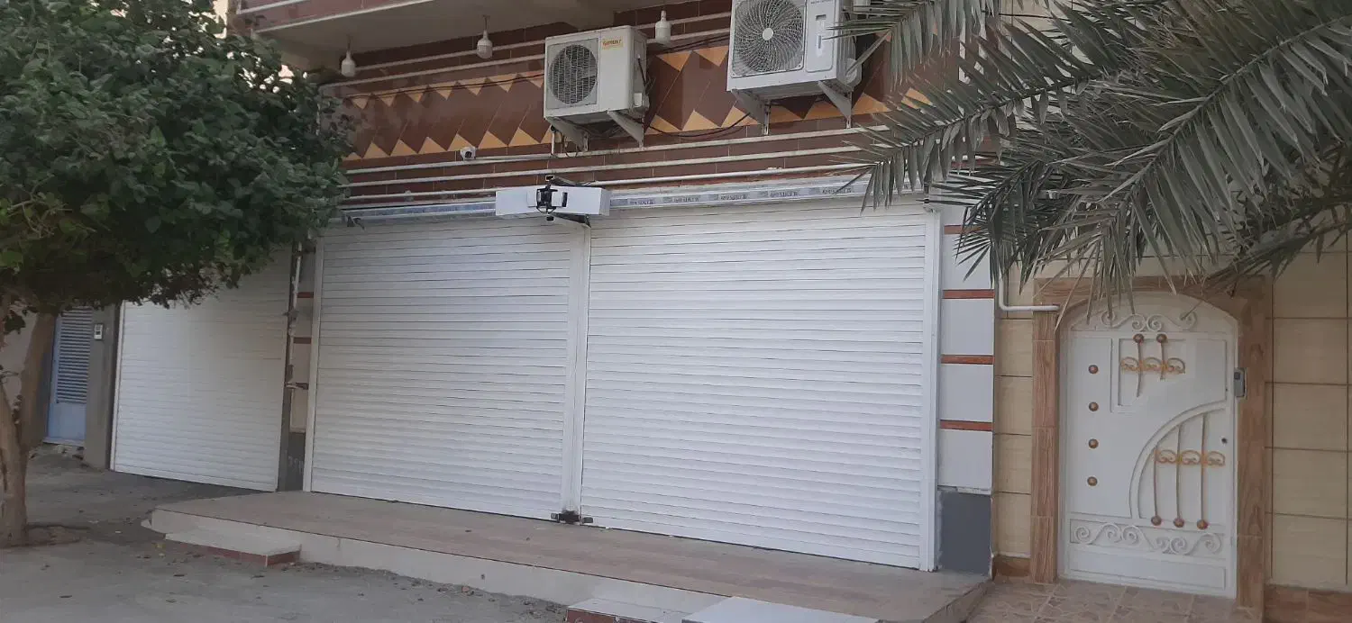 دو دهنه مغازه جهت اجاره|اجارهٔ مغازه و غرفه|لامرد, |دیوار