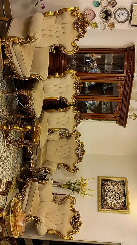 میل ۷ نفره با دو میزبان و جلو مبلی|مبلمان خانگی و میز عسلی|هشتگرد, هشتگرد قدیم|دیوار