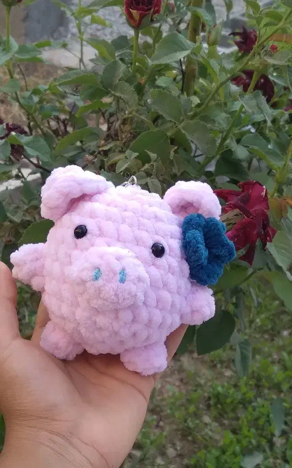 آویز کوچولوی دست بافت پفی، نرم و فانتزی|صنایع دستی و سایر لوازم تزئینی|کازرون, |دیوار