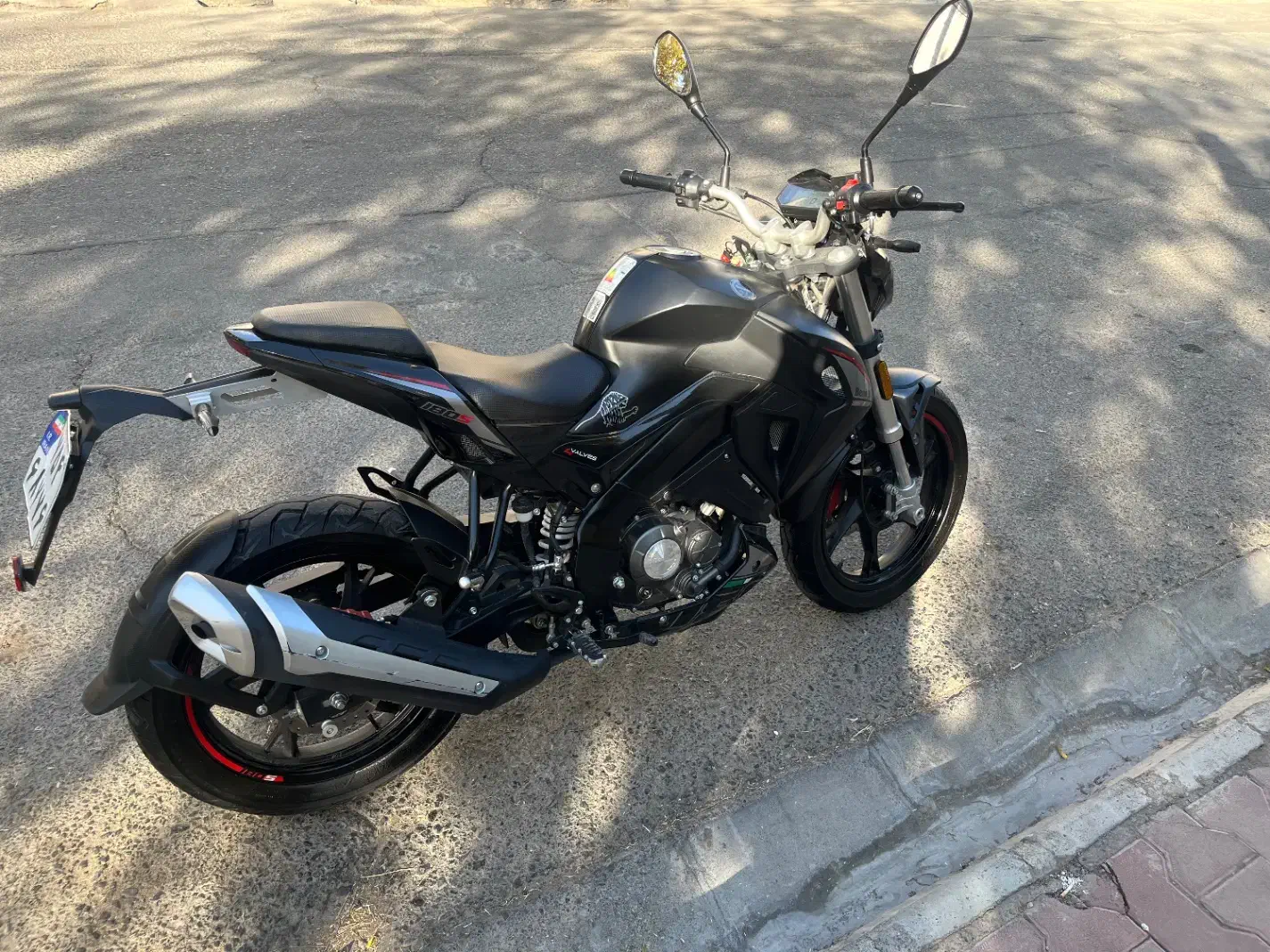 بنلی ۱۸۰|موتورسیکلت|سبزوار, رضوان|دیوار