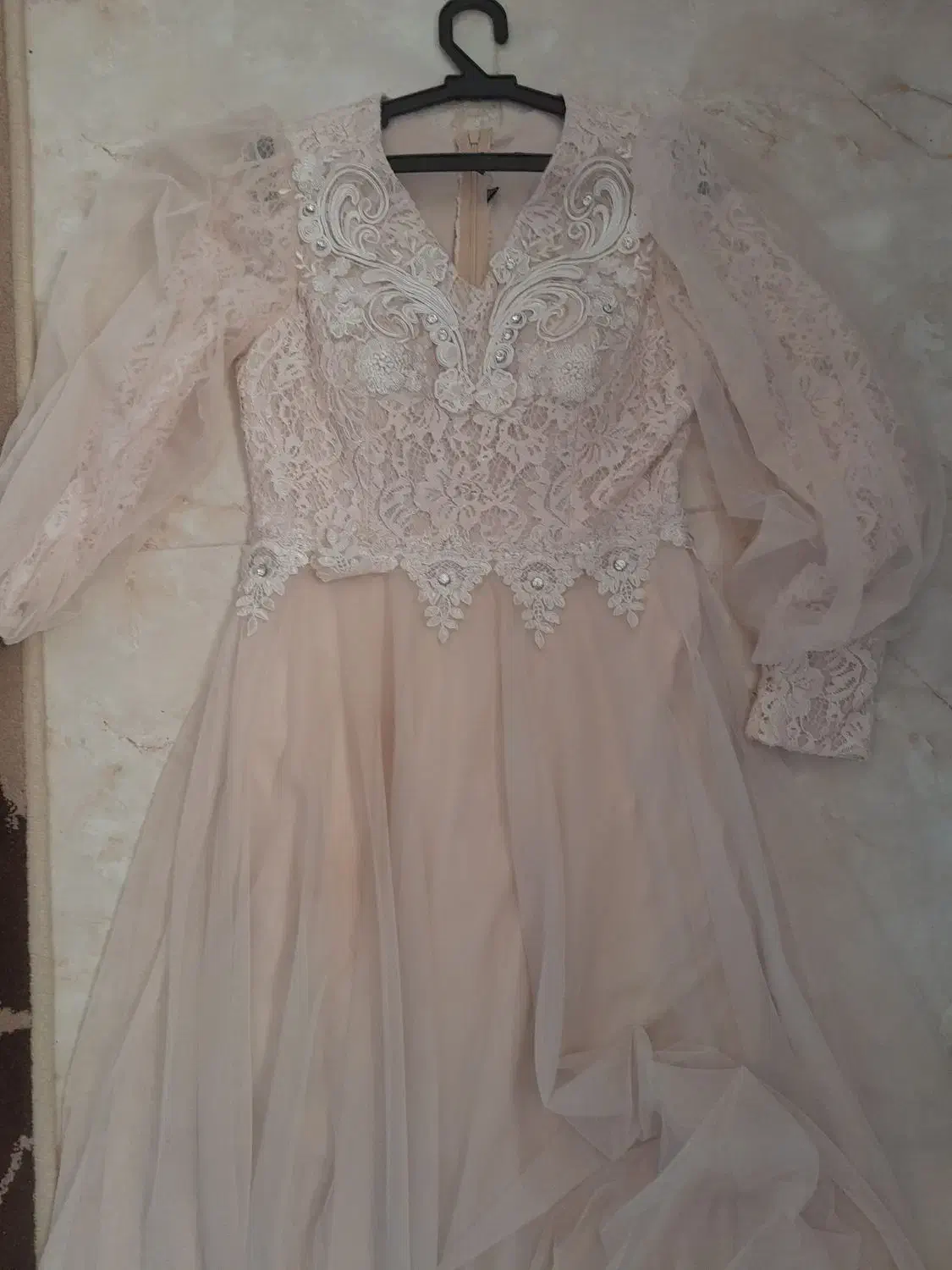 لباس مجلسی|لباس|ورامین, ورامین|دیوار