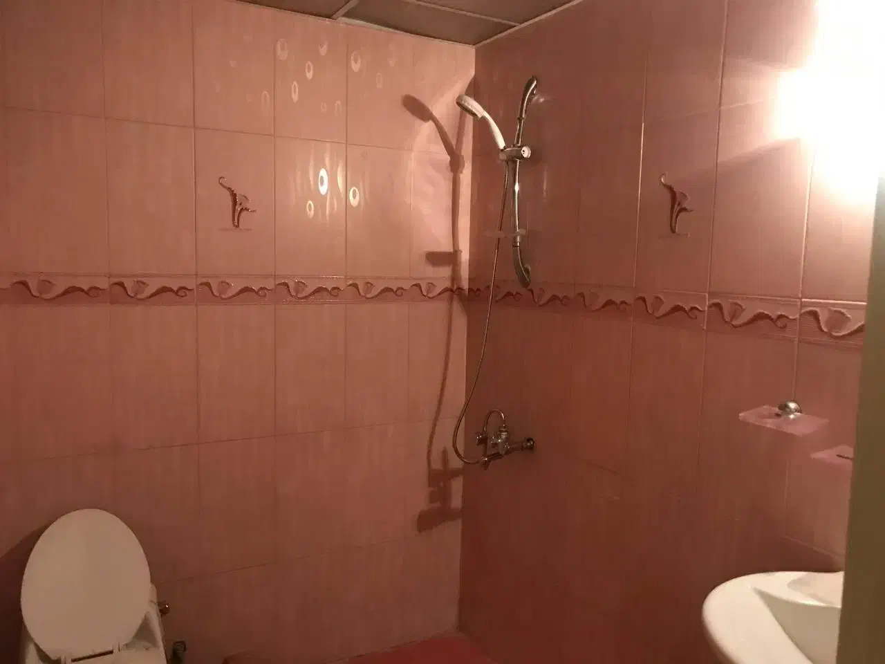 300 متر مستغلات فاطمی