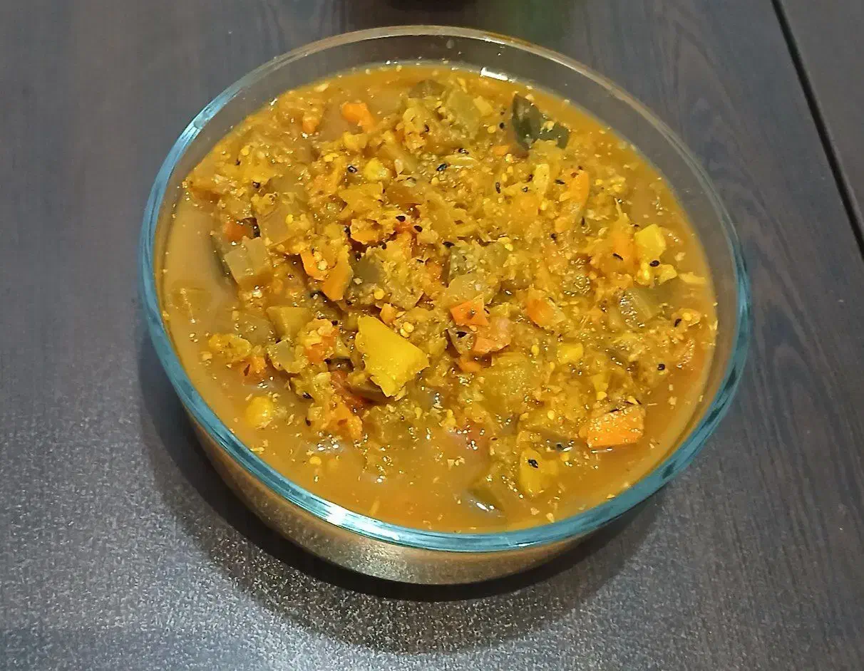 ترشیجات خانگی بهداشتی تازه و خوشمزه|خوردنی و آشامیدنی|رشت, حمیدیان|دیوار