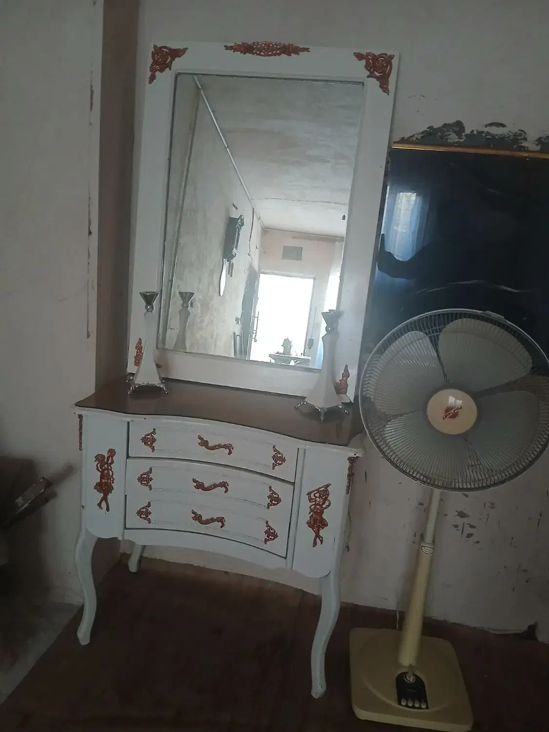 دراور|بوفه، ویترین، کنسول|مشهد, رده|دیوار