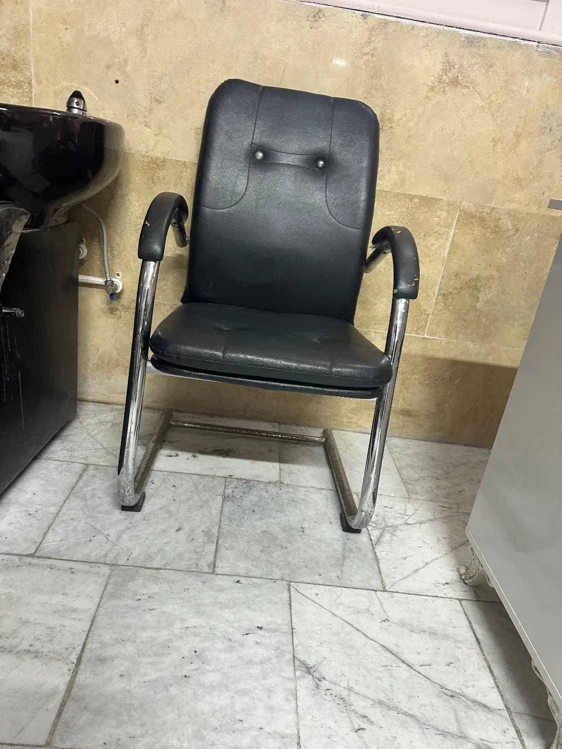 میز تحریر و صندلی تخت بیمارستانی کاناپه تک|مبلمان خانگی و میز عسلی|مشهد, فرهنگیان (شهرک غرب)|دیوار