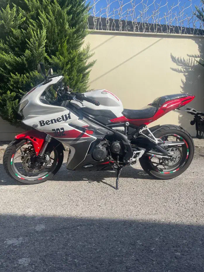 بنلی ۳۰۲ ریس|موتورسیکلت|بندر انزلی, ژاندارمری|دیوار