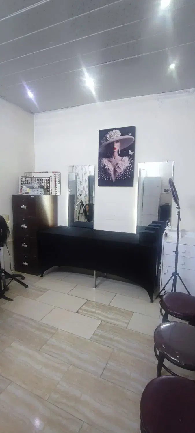 اجاره لاین مژه و ناخن|اجارهٔ دفتر کار، اتاق اداری، مطب|مشهد, گلبرگ شمالی|دیوار