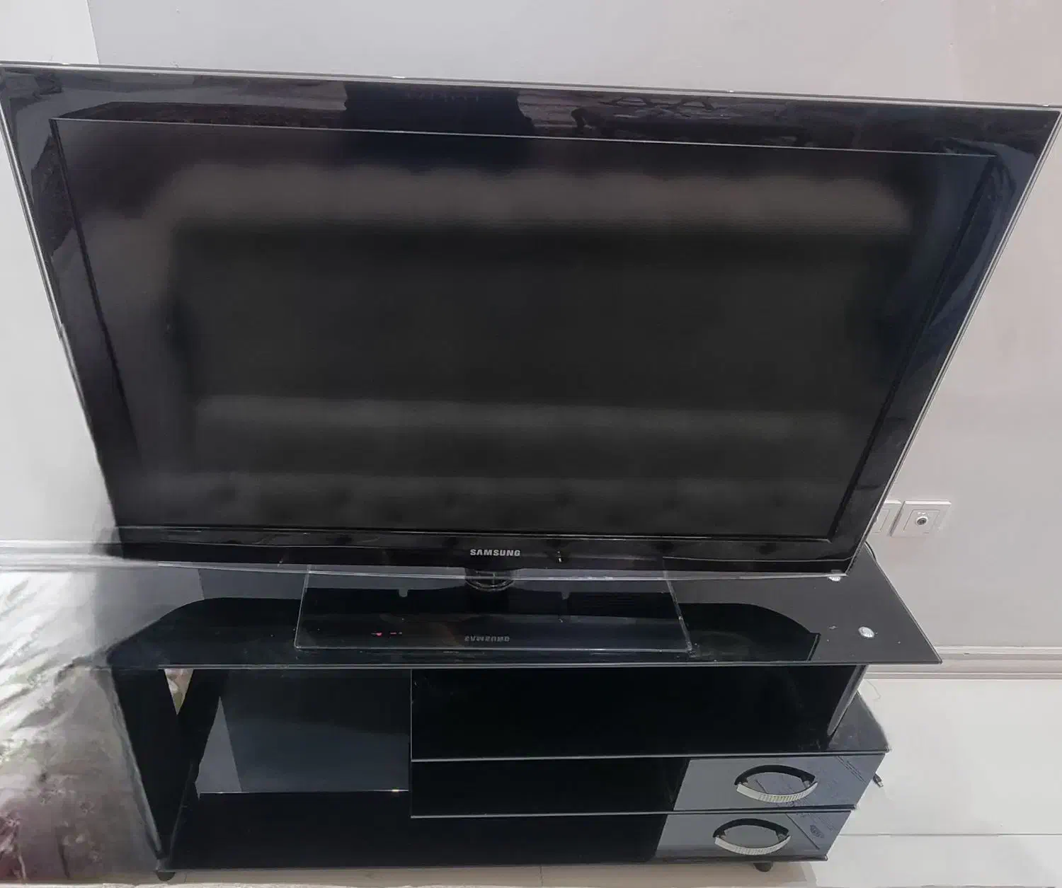 تلوزیون سامسونگ ۴۲ اینچ|تلویزیون و پروژکتور|میانه, |دیوار