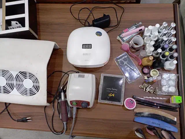 وسایل کاشت ناخن|آرایشی، بهداشتی، درمانی|بانه, |دیوار