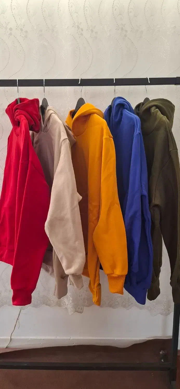 پوشاک دلاوین|لباس|مسجد سلیمان, |دیوار