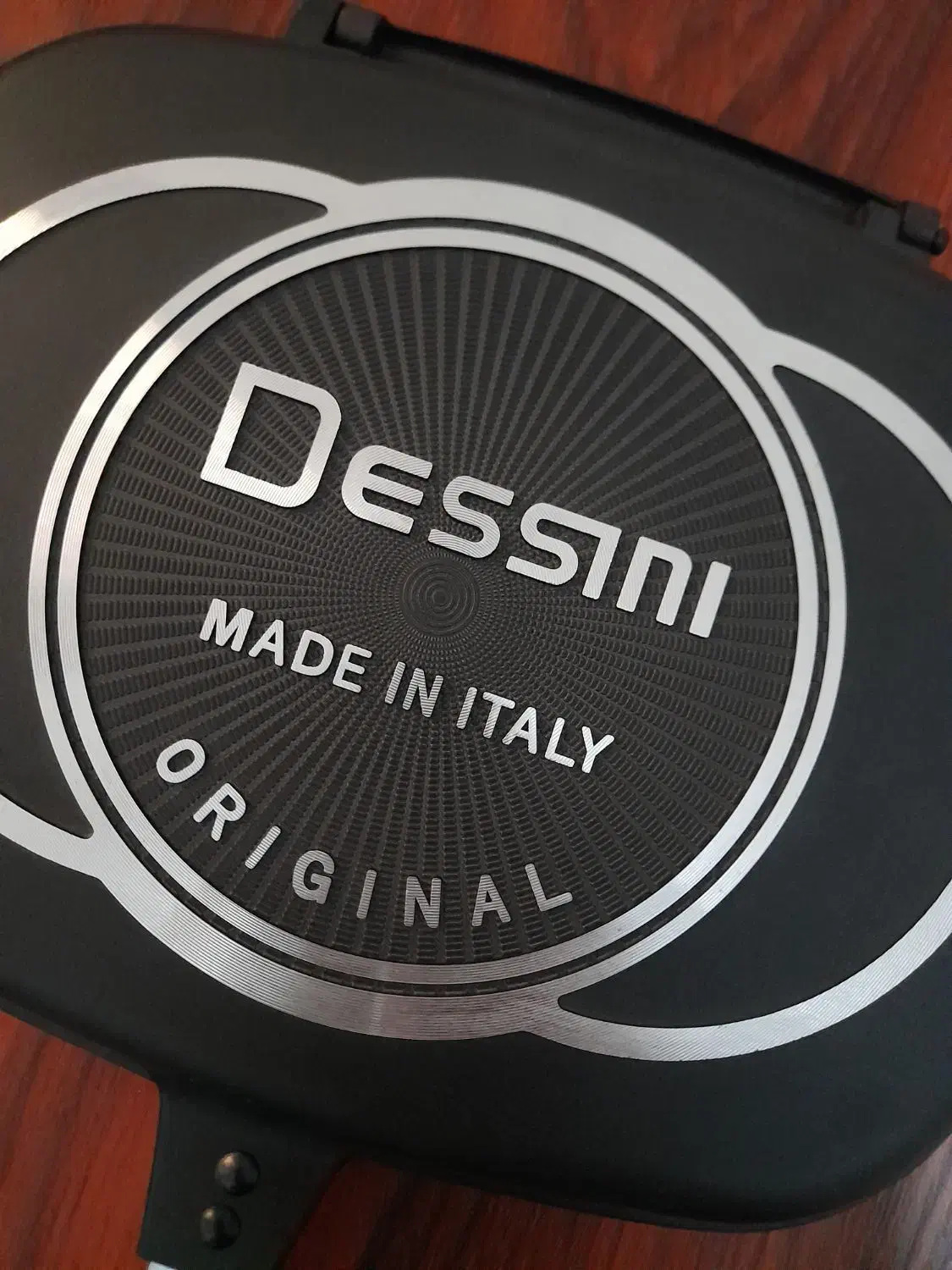 ماهیتابه رژیمی دوطرفه دسینی|ظروف پخت‌وپز|مسجد سلیمان, |دیوار