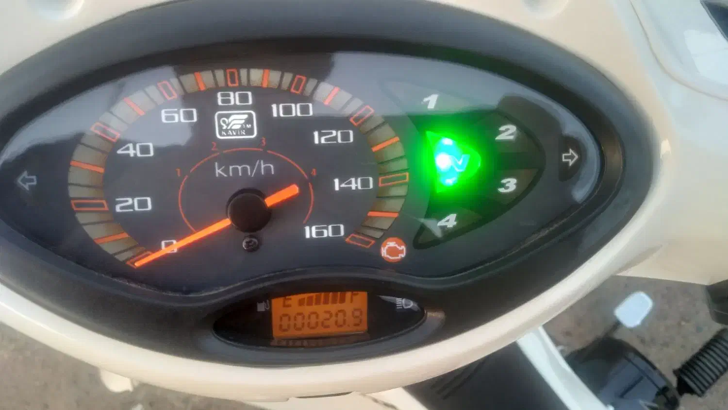 بی کلاچ مدل ۴۰۱|موتورسیکلت|رفسنجان, |دیوار