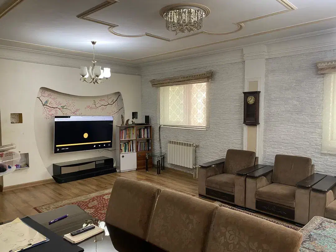 آپارتمان ۹۰ متری طبقه اول تک واحدی فرهنگیان|فروش آپارتمان|رشت, رشتیان|دیوار