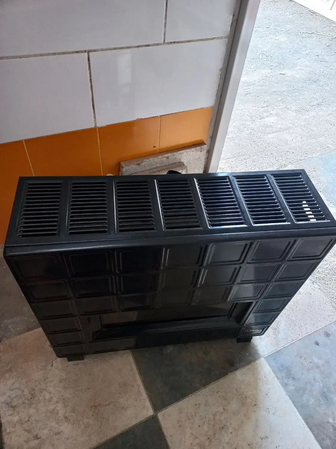 بخاری ۱۴۰۰۰ نیک کالا کاملا تمیز و نو|بخاری، هیتر، شومینه|تربتحیدریه, آغوی|دیوار