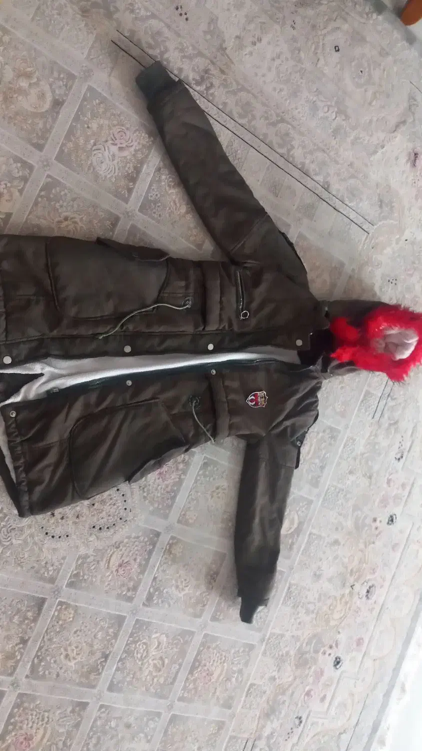 پالتو|لباس|کردکوی, |دیوار