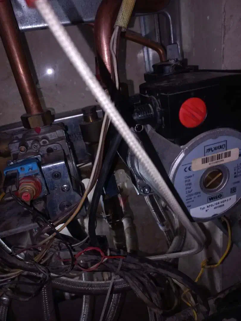 کلیه تعمیرات پکیج.شیرآلات .نصب وتعمیر پمپ آب و..|خدمات پیشه و مهارت|تهران, شهران جنوبی|دیوار