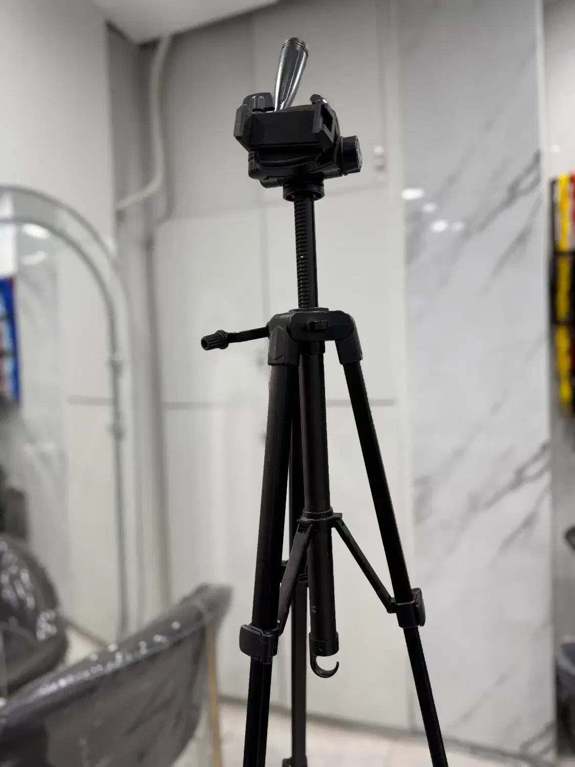 پایه دوربین و موبایل نو|دوربین عکاسی و فیلم‌برداری|شهریار, شهرک شاهد|دیوار