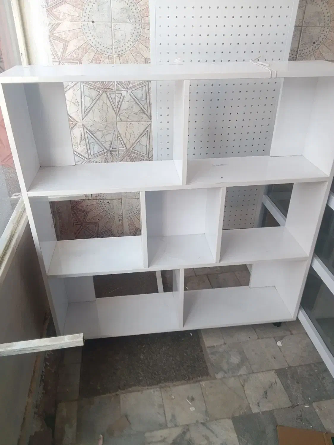 کتابخانه|کتابخانه، شلف، قفسه‌های دیواری|همدان, |دیوار